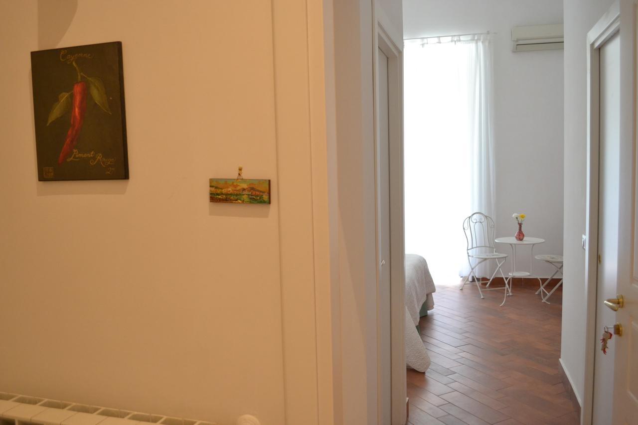 Bed and Breakfast Le Stanze Di Dolly à Naples Extérieur photo